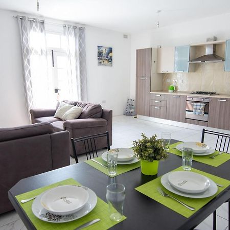 Seafront Room Msida Ngoại thất bức ảnh